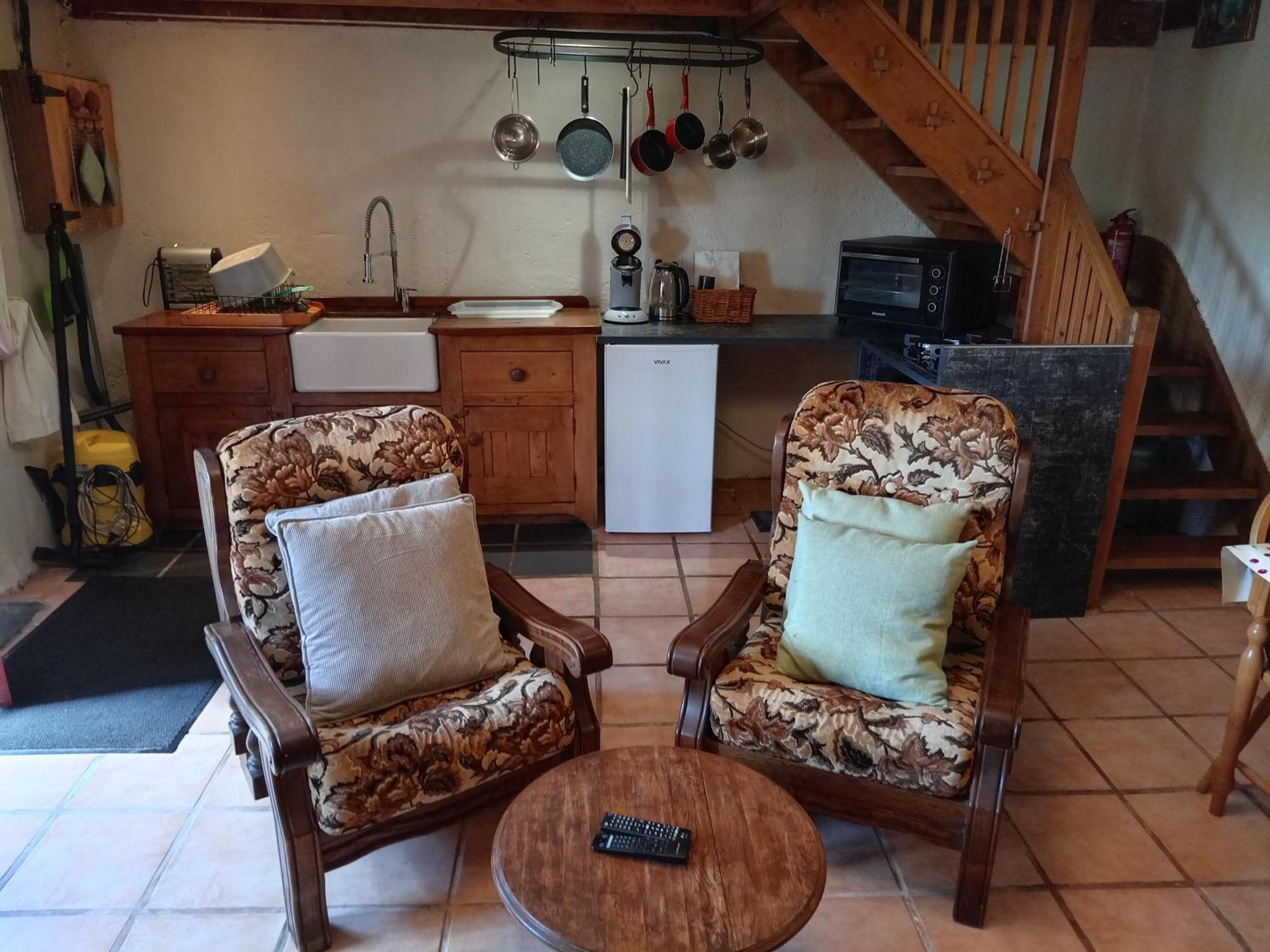 Character Breton Cottage Carhaix-Plouguer Eksteriør billede